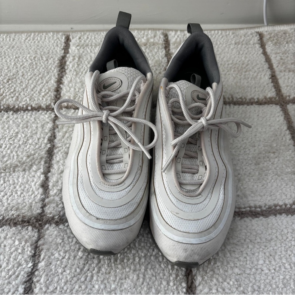 Nike Air Max 97 women’s 7.5 White Silver